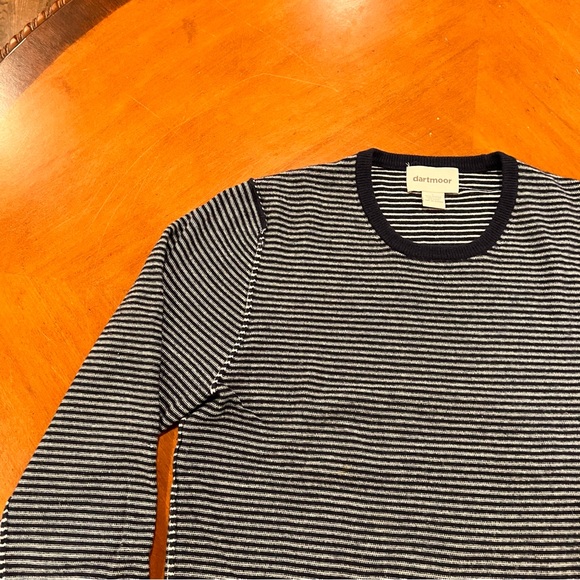 SOLD Dartmoor Men’s 100% Cashmere Crewneck Pullover Sweater Navy Stripe - Picture 6 of 16